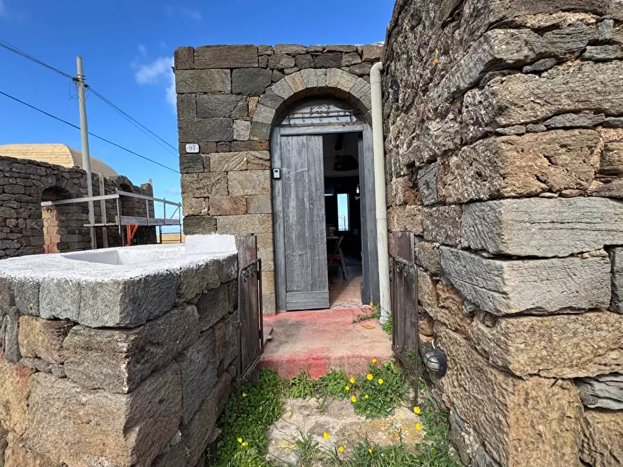 Immagine 20 di Villa in vendita  in Kania 97 a Pantelleria