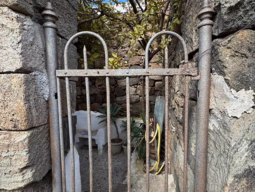 Immagine 23 di Villa in vendita  in Kania 97 a Pantelleria