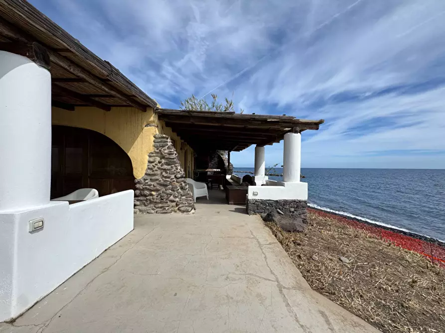 Immagine 48 di Villa in vendita  in Strada Provinciale 182 snc a Fondachelli-Fantina