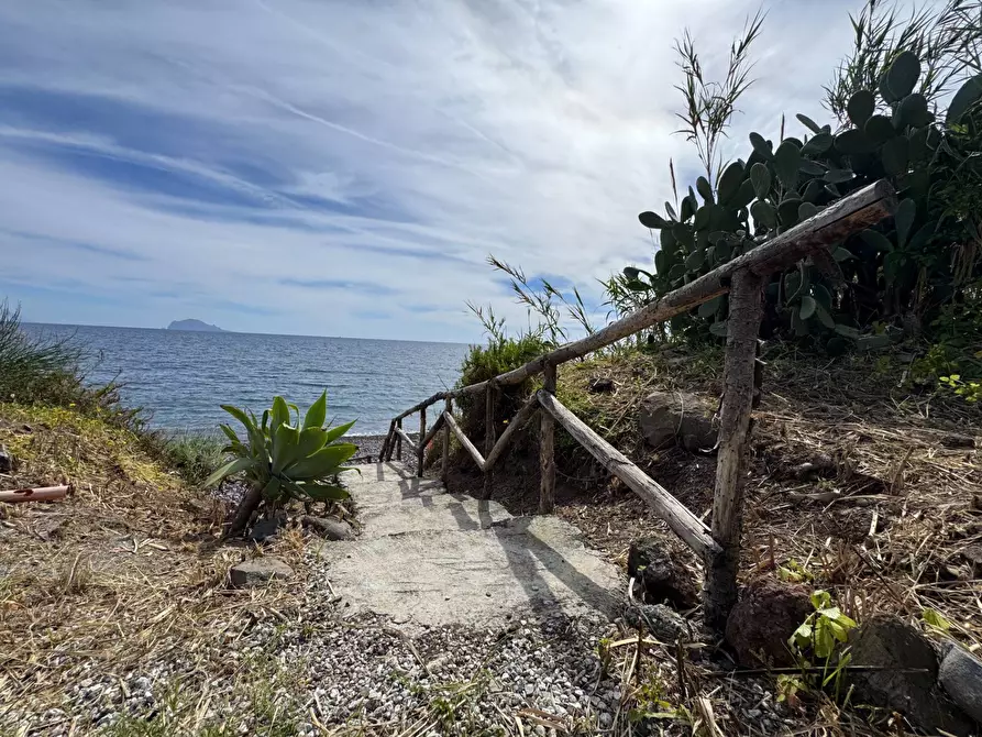 Immagine 51 di Villa in vendita  in Strada Provinciale 182 snc a Fondachelli-Fantina