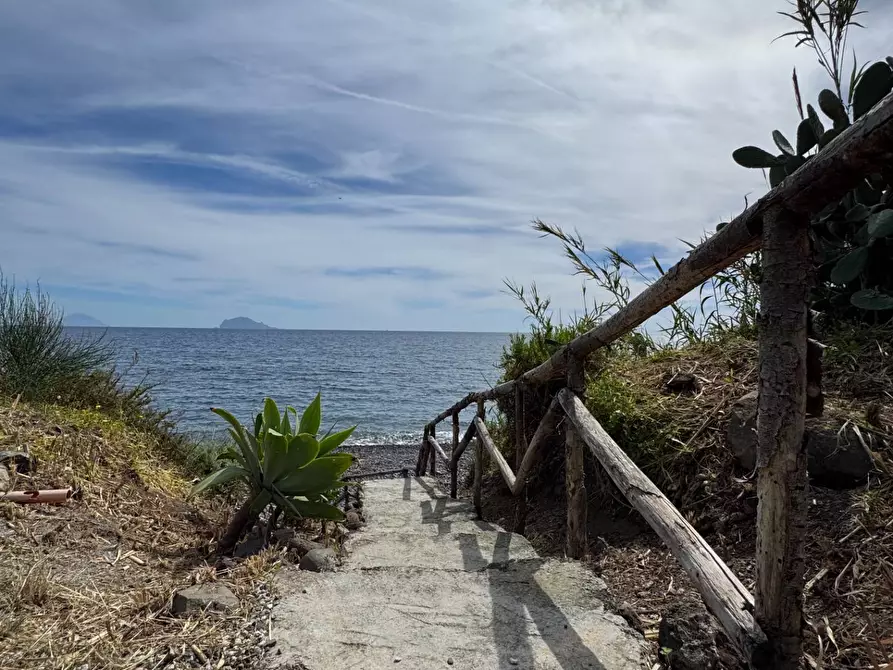 Immagine 52 di Villa in vendita  in Strada Provinciale 182 snc a Fondachelli-Fantina