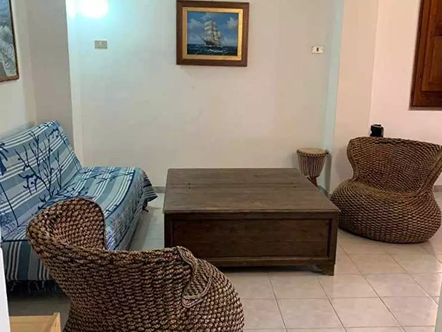 Immagine 6 di Villa in vendita  in vi Nero a Santa Marina Salina