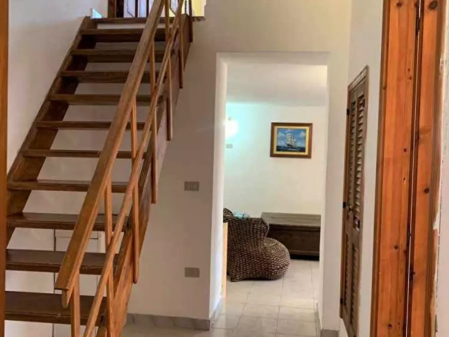 Immagine 13 di Villa in vendita  in vi Nero a Santa Marina Salina
