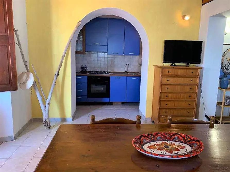 Immagine 7 di Villa in vendita  in vi Nero a Santa Marina Salina