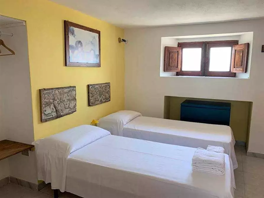 Immagine 14 di Villa in vendita  in vi Nero a Santa Marina Salina