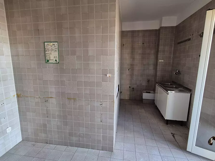 Immagine 49 di Attico in vendita  in Via Vincenzo Li Muli 102 a Palermo