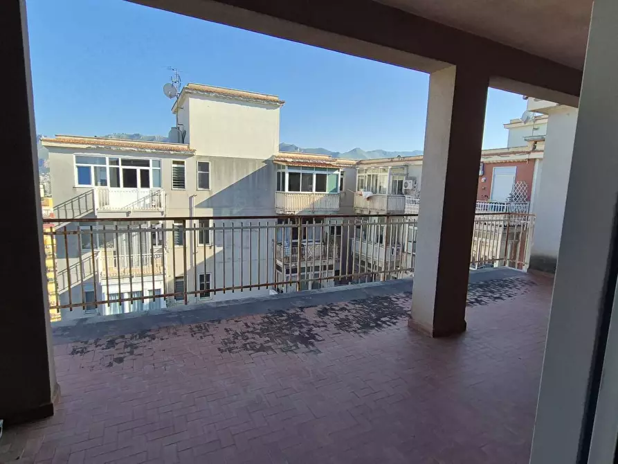 Immagine 68 di Attico in vendita  in Via Vincenzo Li Muli 102 a Palermo