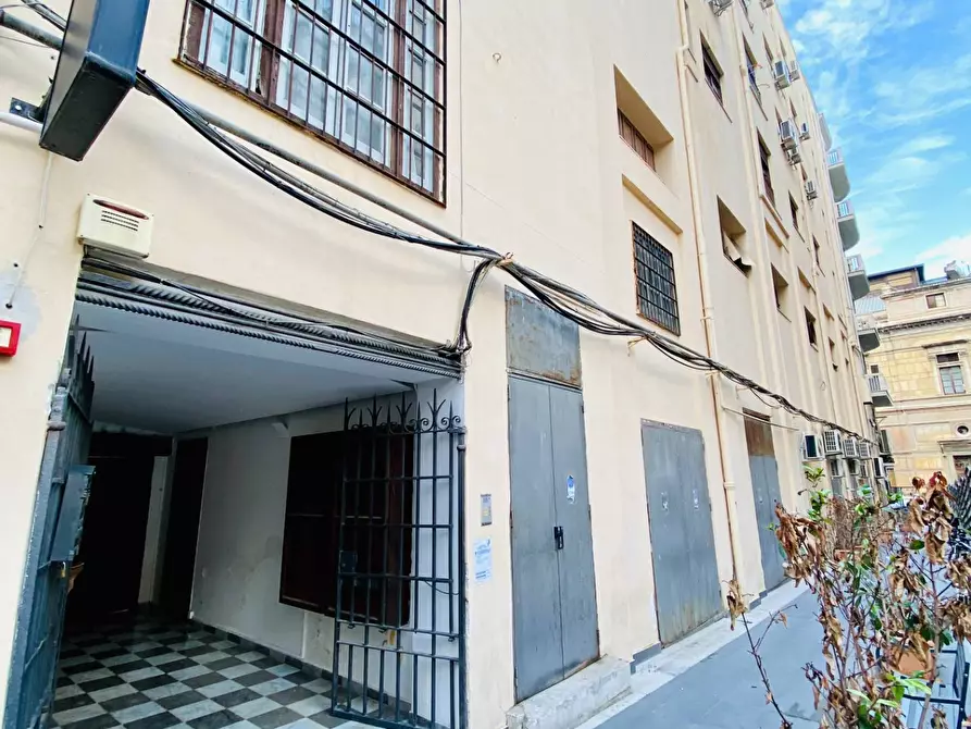 Immagine 5 di Appartamento in affitto  in Via Emerico Amari 148 a Palermo