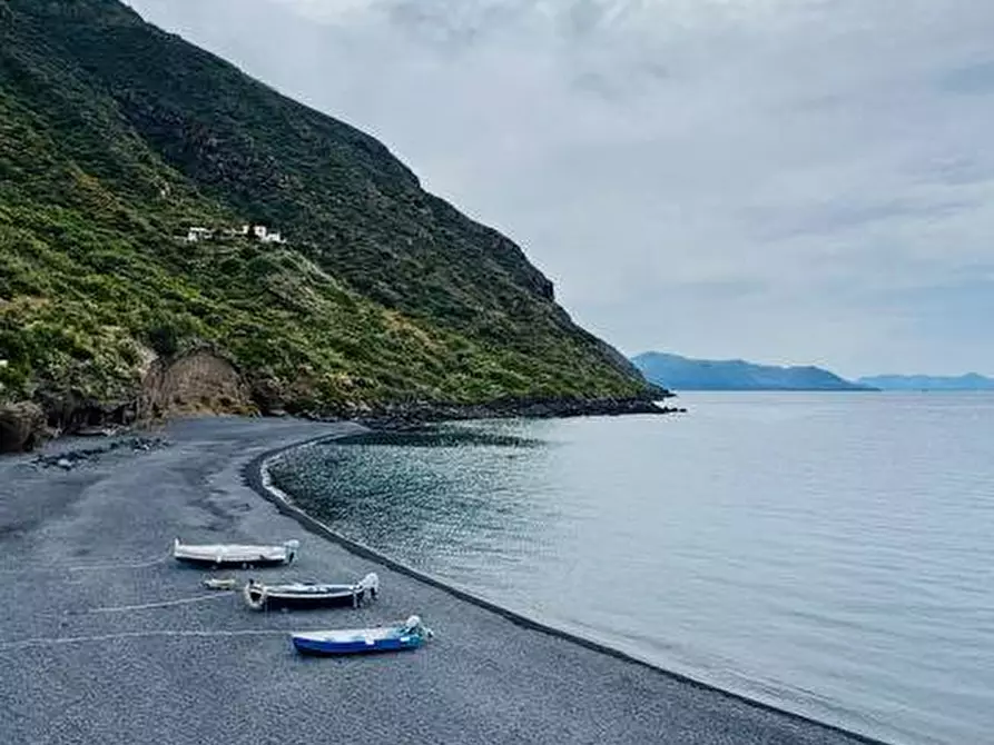 Immagine 4 di Casa indipendente in vendita  in Via Rombo 1 a Fondachelli-Fantina