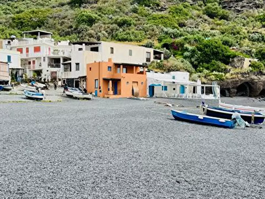 Immagine 10 di Casa indipendente in vendita  in Via Rombo 1 a Fondachelli-Fantina