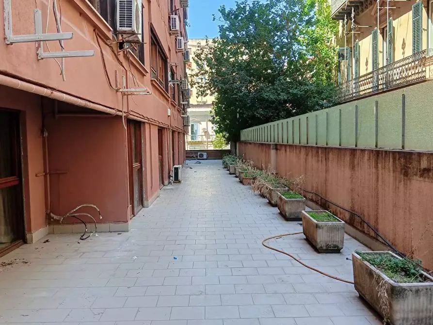 Immagine 5 di Ufficio in affitto  in Via Libertà 175 a Palermo