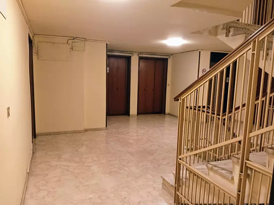 Immagine 14 di Ufficio in affitto  in Via Libertà 175 a Palermo