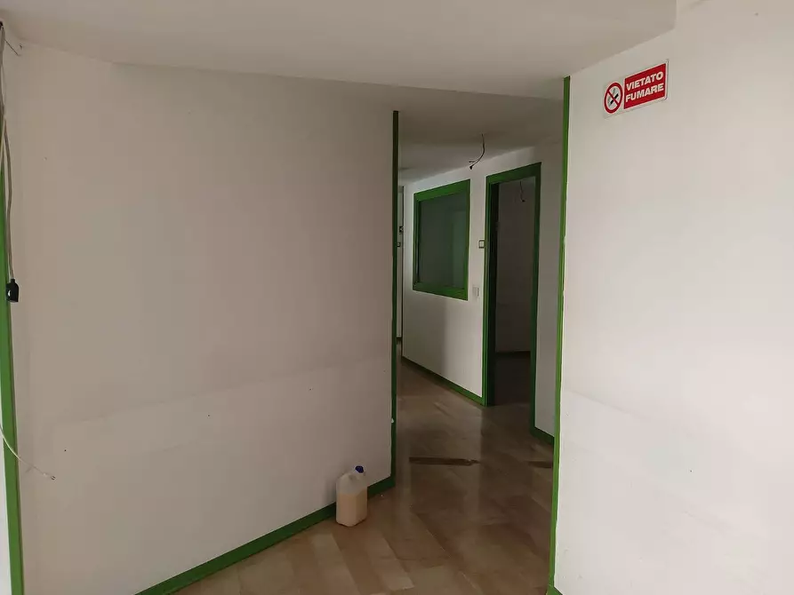 Immagine 60 di Ufficio in affitto  in Via Libertà 175 a Palermo