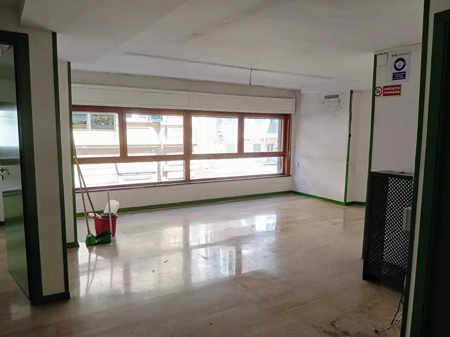 Immagine 62 di Ufficio in affitto  in Via Libertà 175 a Palermo