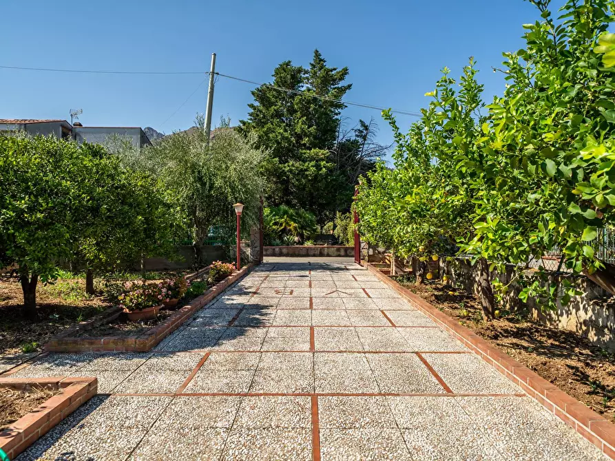 Immagine 5 di Villa in vendita  in Via Passi XIII snc a Altavilla Milicia