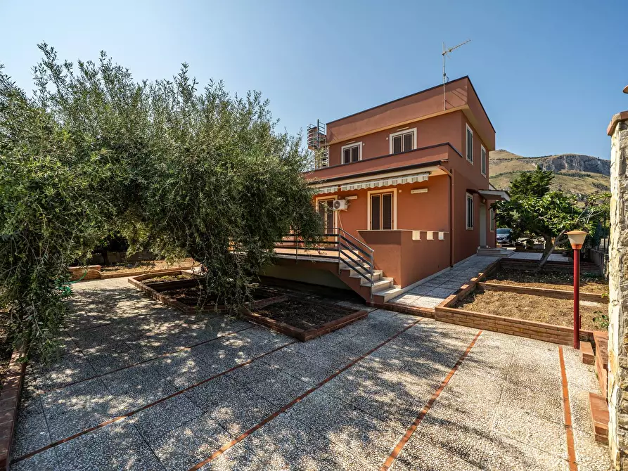 Immagine 7 di Villa in vendita  in Via Passi XIII snc a Altavilla Milicia