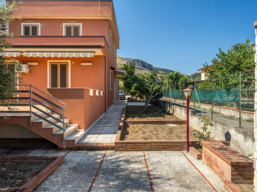 Immagine 8 di Villa in vendita  in Via Passi XIII snc a Altavilla Milicia