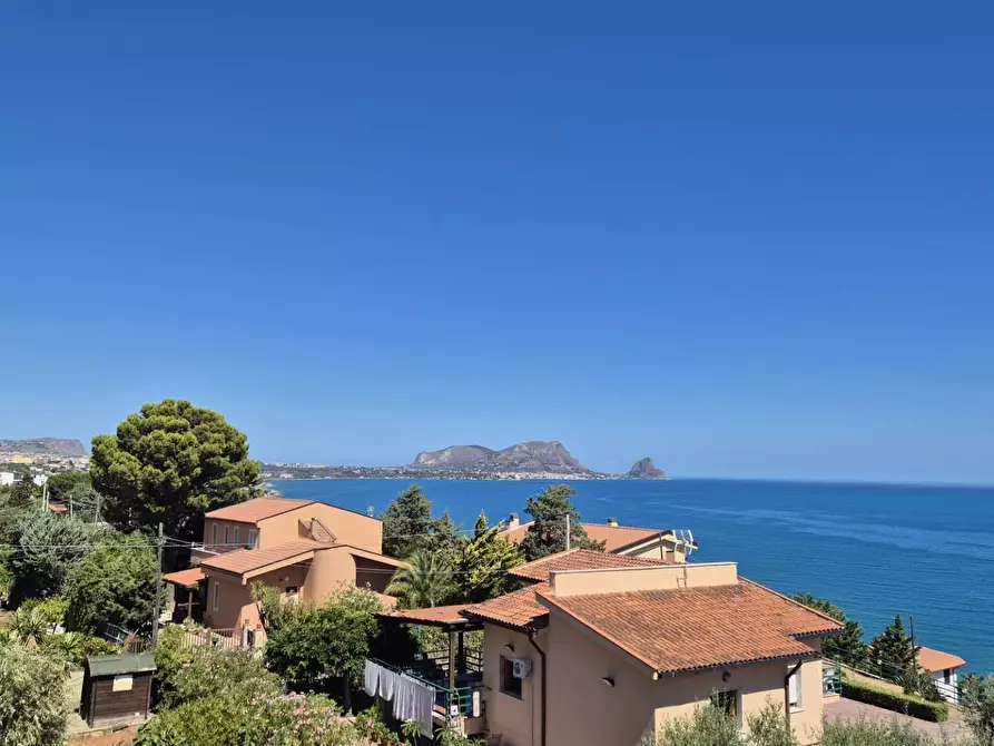 Immagine 1 di Villa in vendita  in Via Passi XIII snc a Altavilla Milicia