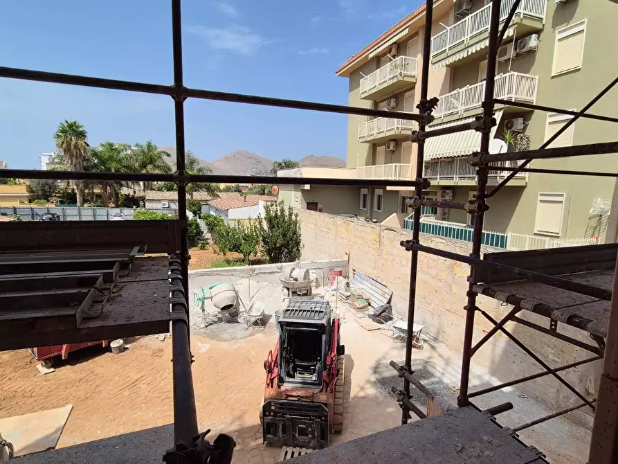 Immagine 16 di Appartamento in vendita  in Via Beniamino Gigli 12 a Palermo