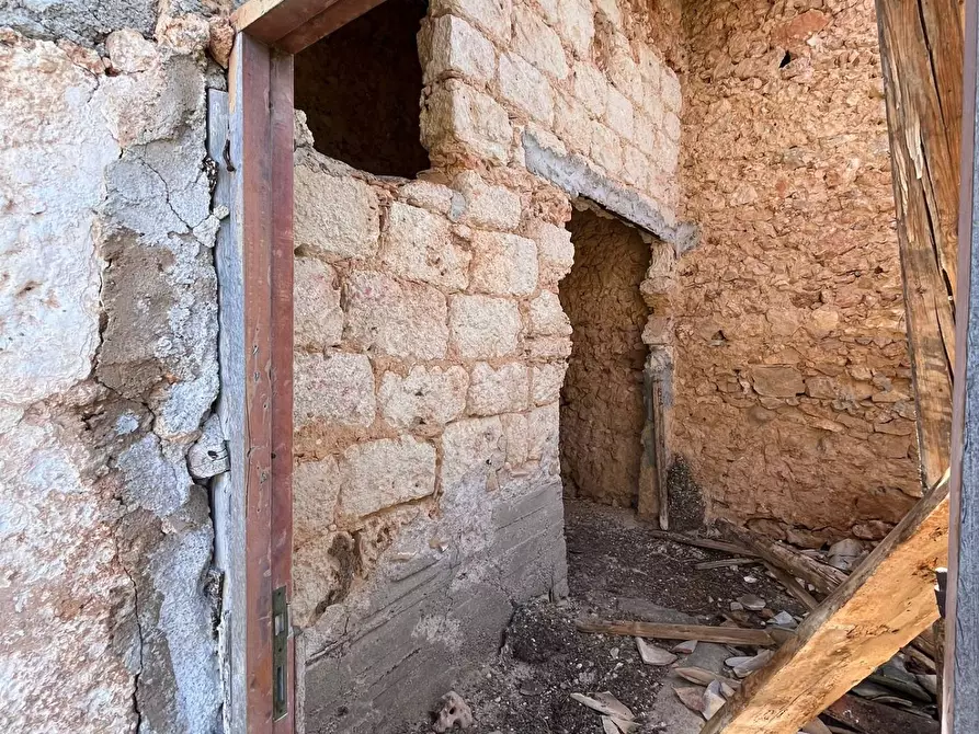 Immagine 10 di Rustico / casale in vendita  in Via Luoghicelli 77 a Palermo