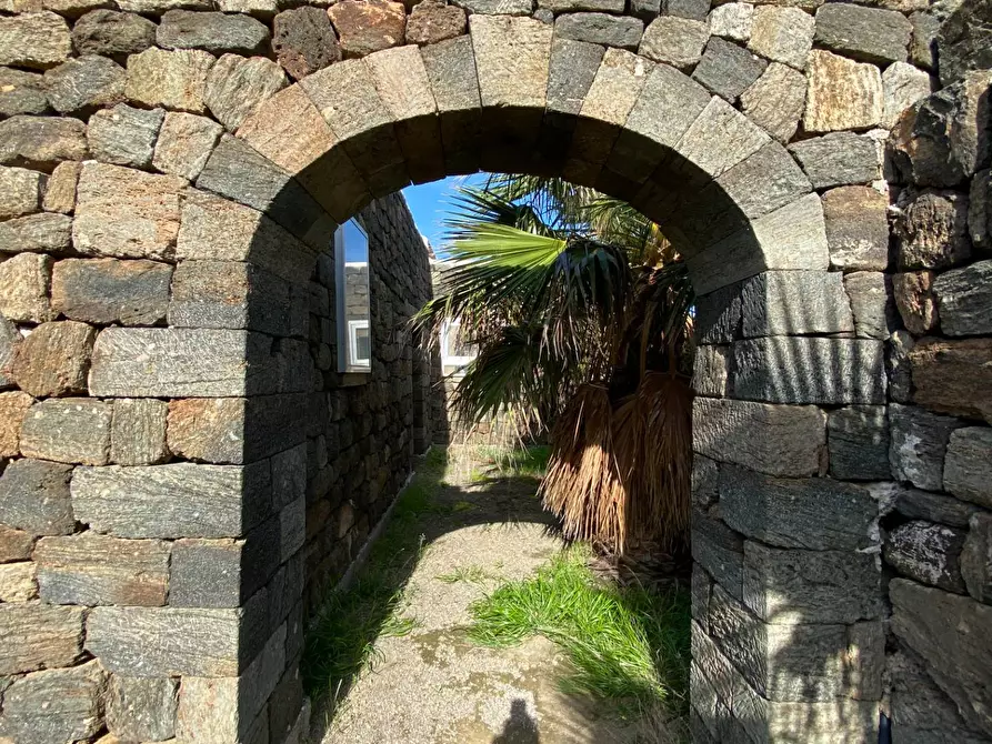 Immagine 29 di Casa indipendente in vendita  in Via Lago 1 a Pantelleria