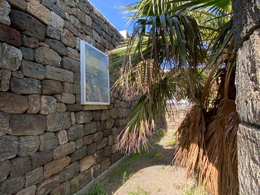 Immagine 33 di Casa indipendente in vendita  in Via Lago 1 a Pantelleria