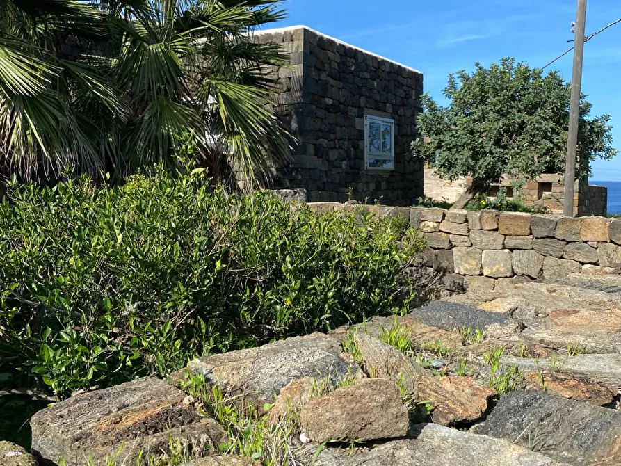 Immagine 41 di Casa indipendente in vendita  in Via Lago 1 a Pantelleria