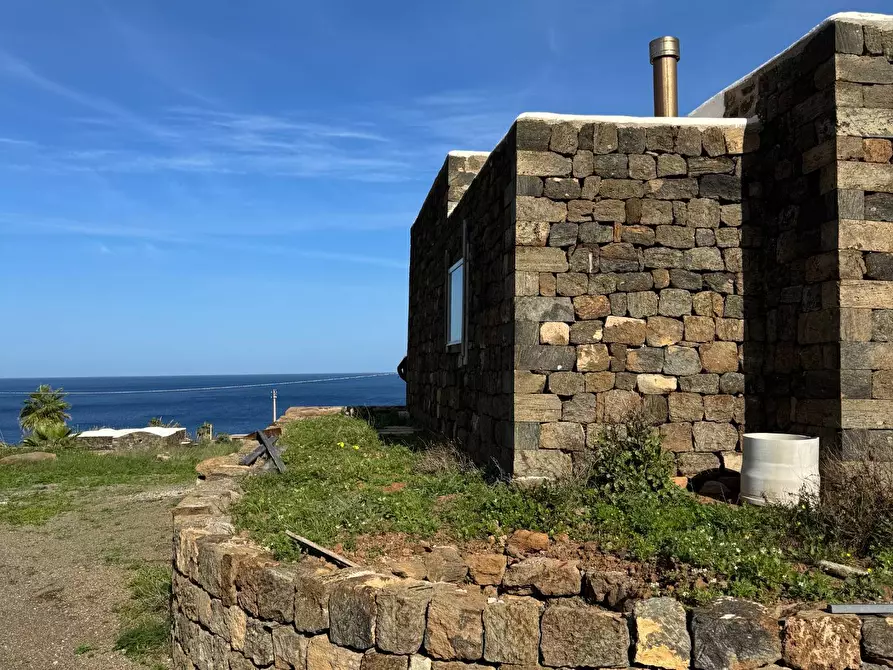 Immagine 9 di Casa indipendente in vendita  in Via Lago 1 a Pantelleria