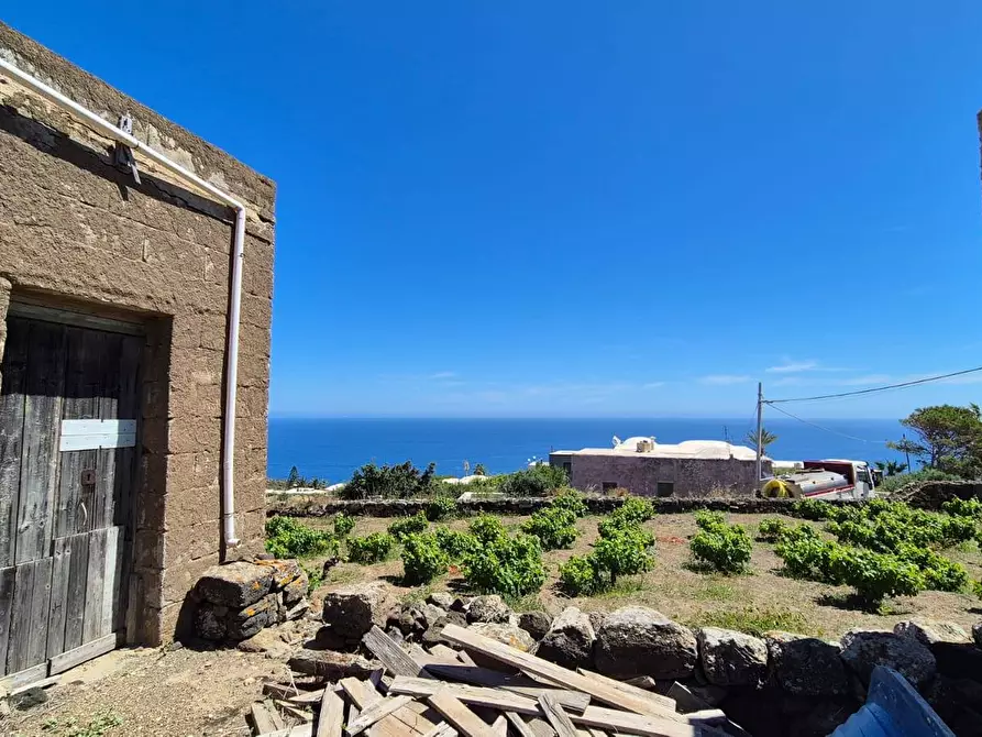 Immagine 6 di Villa in vendita  in via Marina snc a Pantelleria