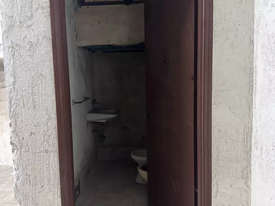 Immagine 9 di Box auto in vendita  in Via Salvatore Puglisi 15 a Palermo