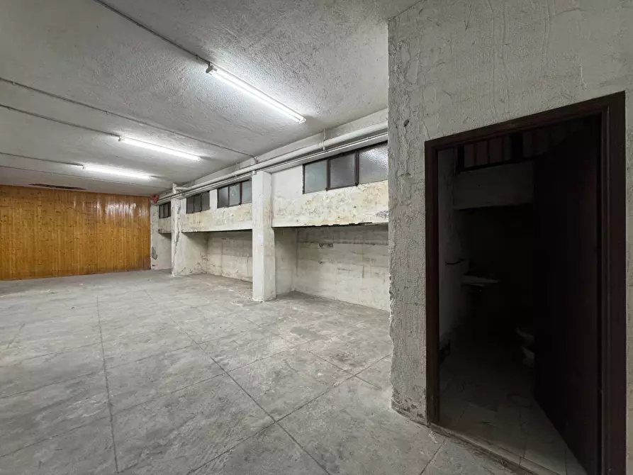 Immagine 11 di Box auto in vendita  in Via Salvatore Puglisi 15 a Palermo