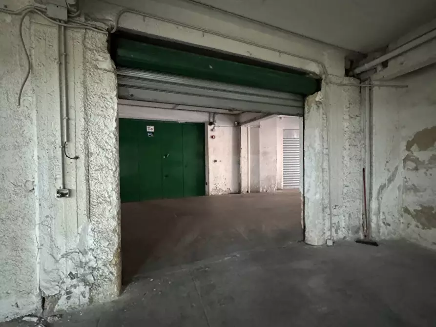 Immagine 16 di Box auto in vendita  in Via Salvatore Puglisi 15 a Palermo