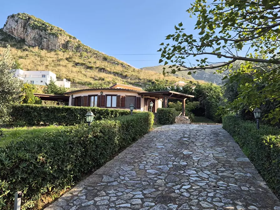 Immagine 19 di Villa in affitto  in Contrada Acquavite 1 a Castellammare Del Golfo