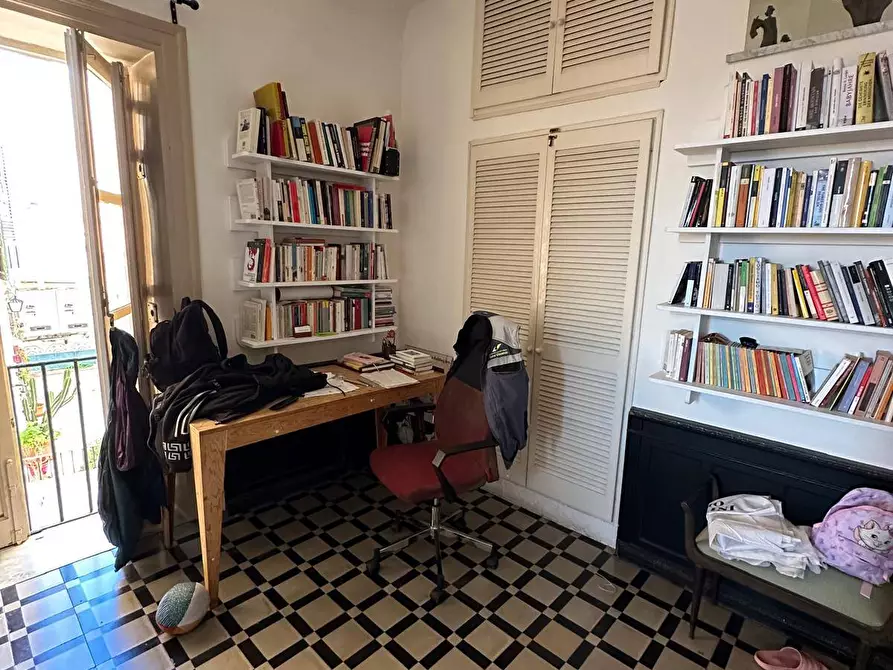 Immagine 16 di Appartamento in affitto  in Via Giovanni Meli 39 a Palermo
