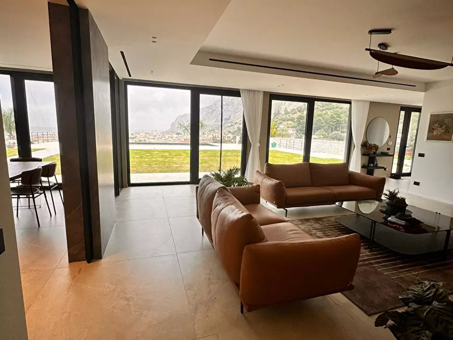 Immagine 30 di Casa semindipendente in vendita  a Capaci