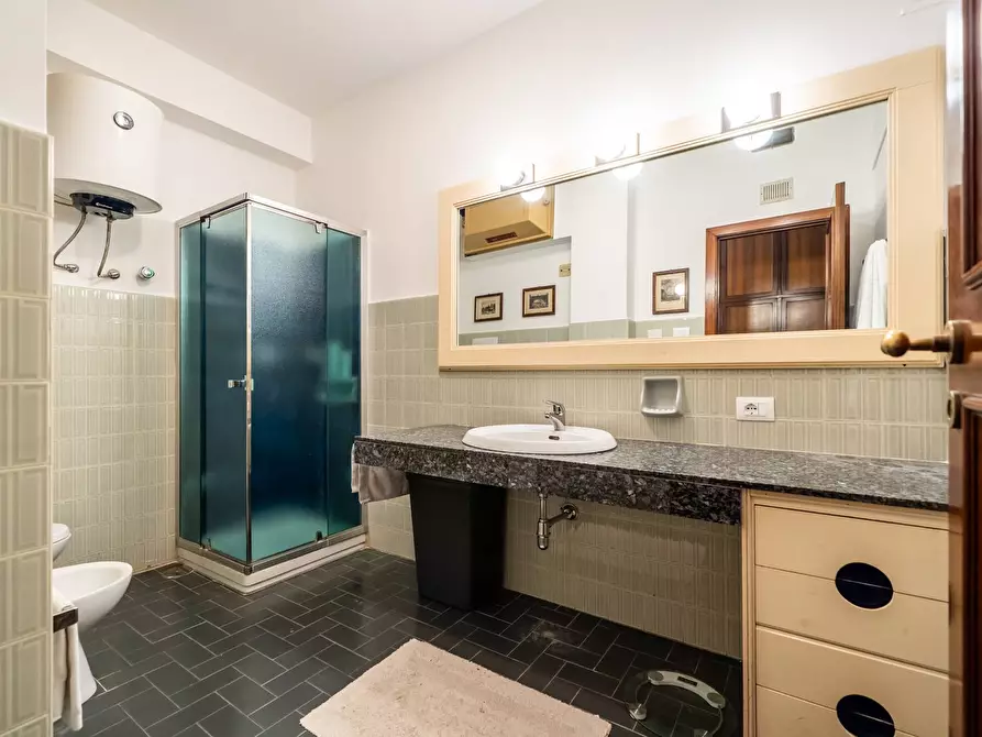 Immagine 21 di Appartamento in affitto  in Via Della Liberta' 56 a Palermo