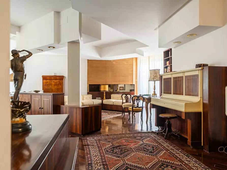 Immagine 43 di Appartamento in affitto  in Via Della Liberta' 56 a Palermo