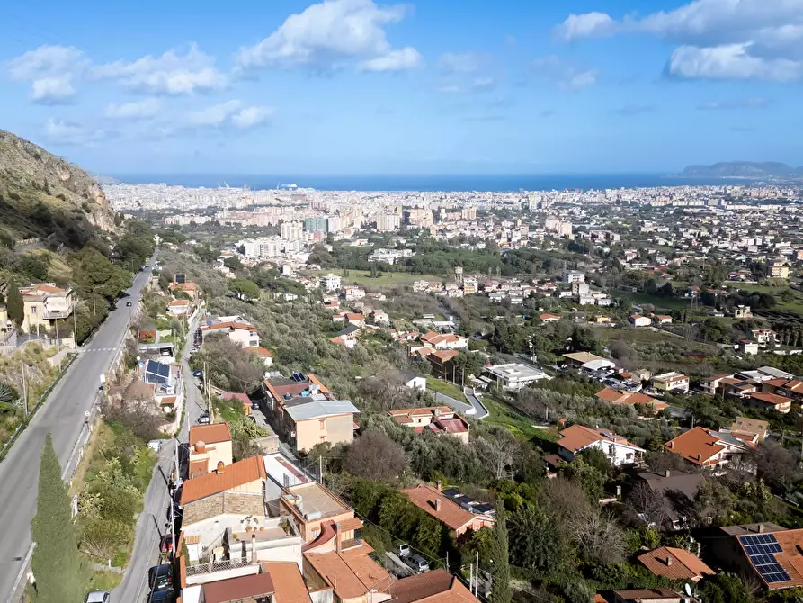 Immagine 13 di Appartamento in vendita  in Via Case Trifirò 9 a Monreale