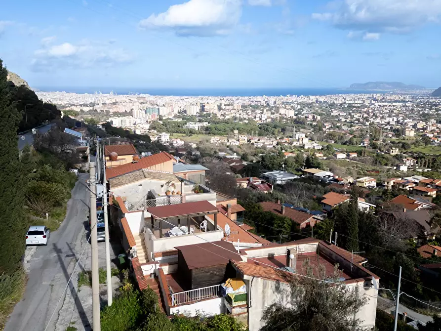 Immagine 17 di Appartamento in vendita  in Via Case Trifirò 9 a Monreale