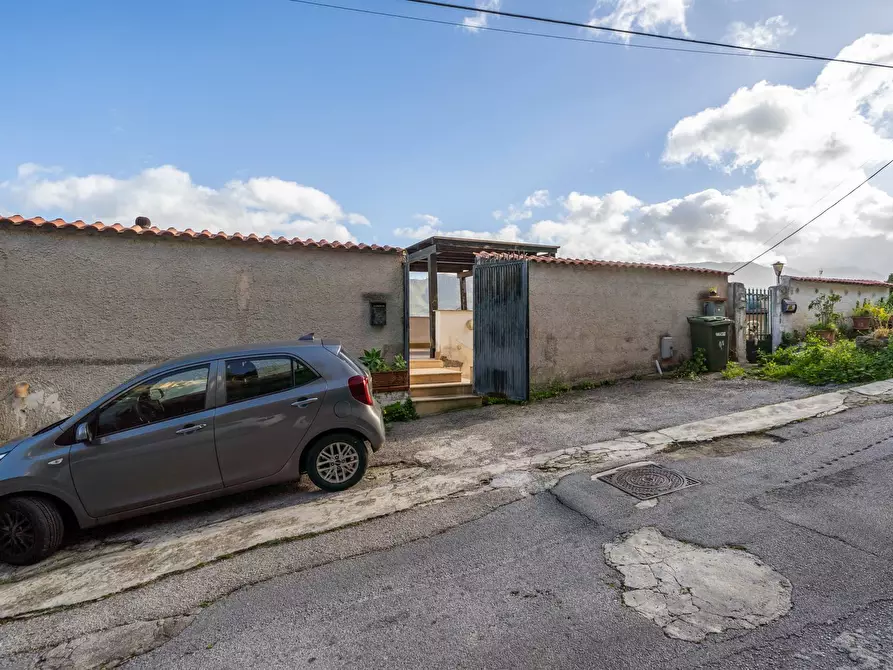 Immagine 35 di Appartamento in vendita  in Via Case Trifirò 9 a Monreale