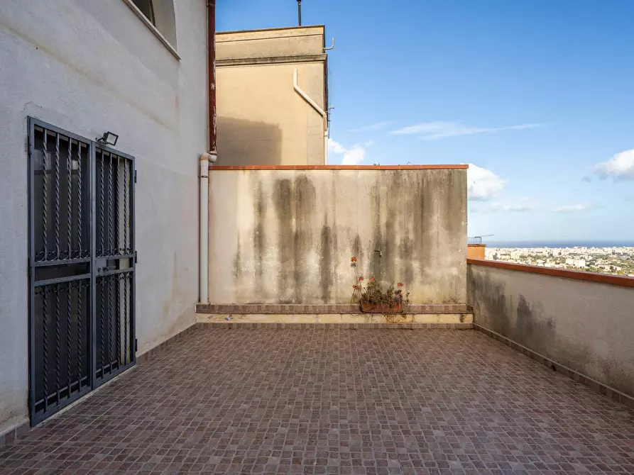 Immagine 55 di Appartamento in vendita  in Via Case Trifirò 9 a Monreale