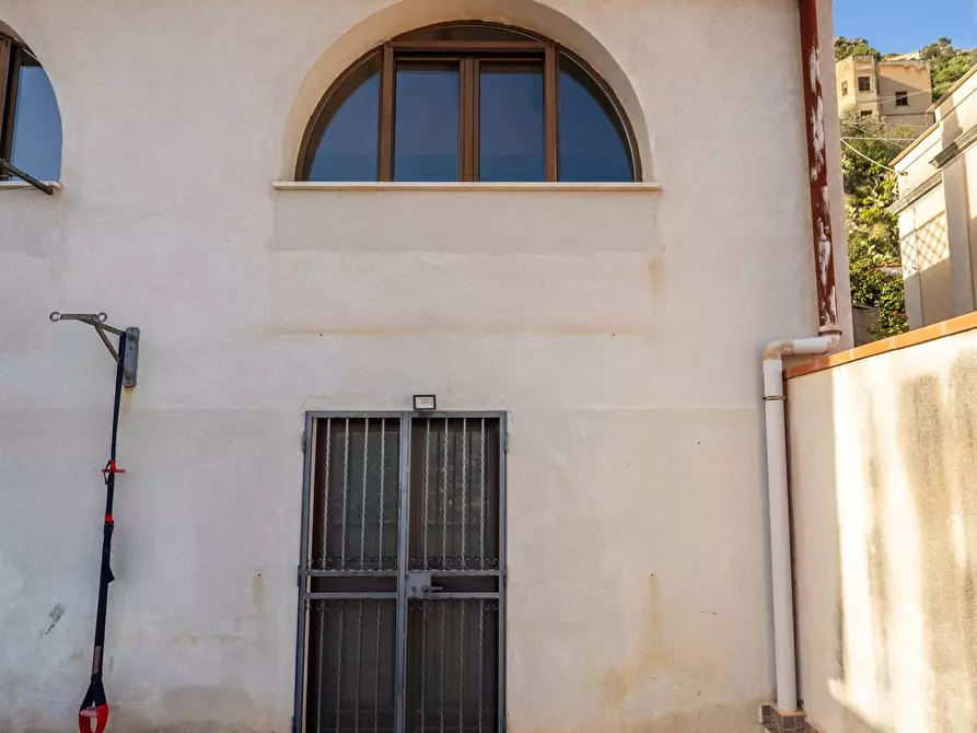 Immagine 58 di Appartamento in vendita  in Via Case Trifirò 9 a Monreale