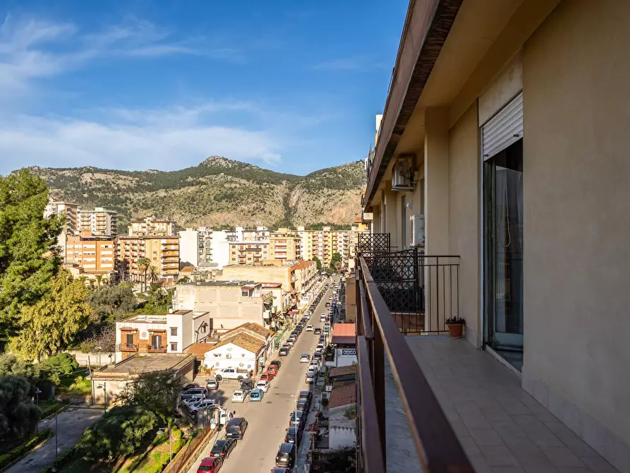 Immagine 33 di Appartamento in vendita  in Via Giuseppe Ingegneros 96 a Palermo