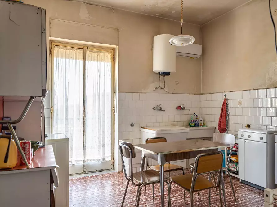 Immagine 44 di Appartamento in vendita  in Via Giuseppe Ingegneros 96 a Palermo