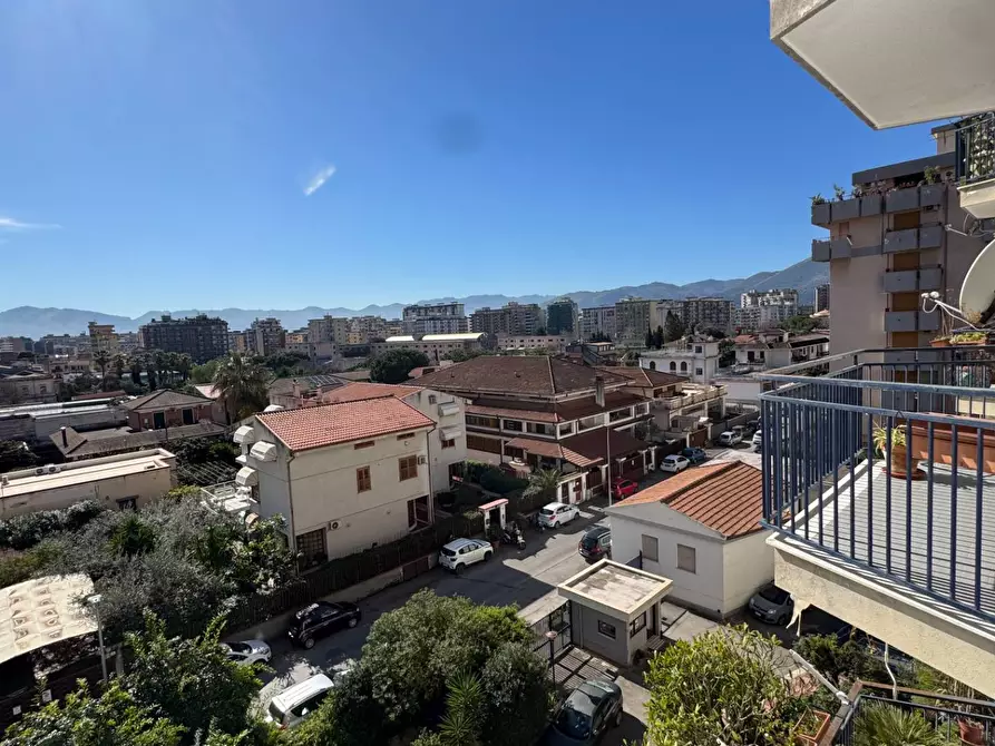 Immagine 51 di Appartamento in affitto  in Via Matteo Dominici 28 a Palermo