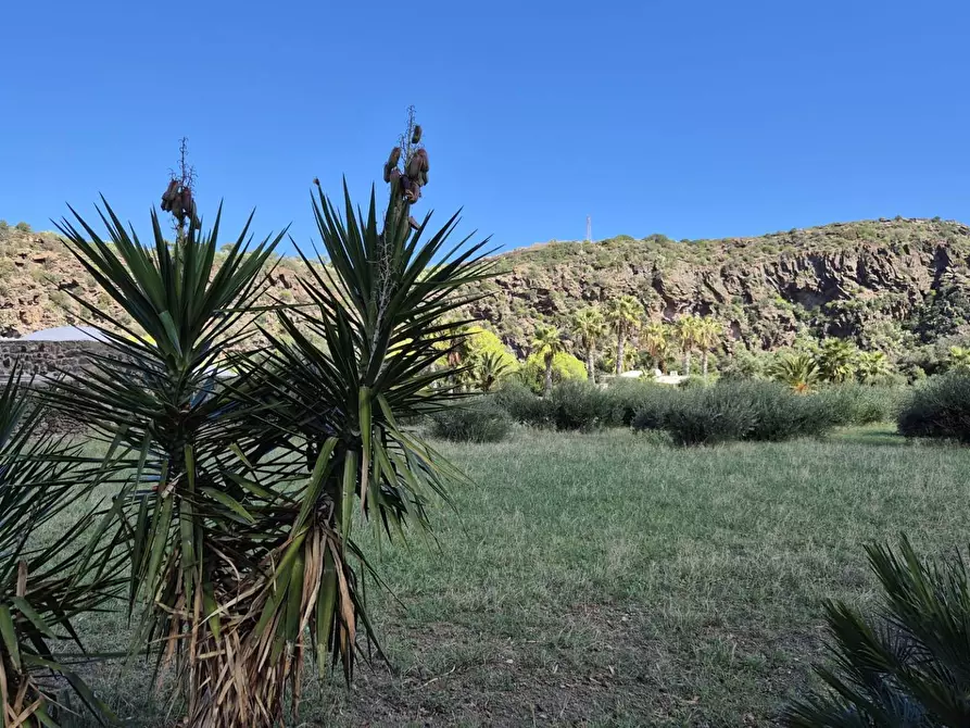 Immagine 10 di Villa in vendita  in Via Lago snc a Pantelleria