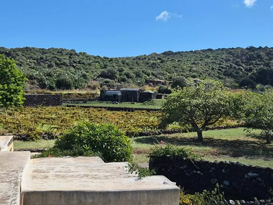 Immagine 28 di Villa in vendita  in Via Lago snc a Pantelleria