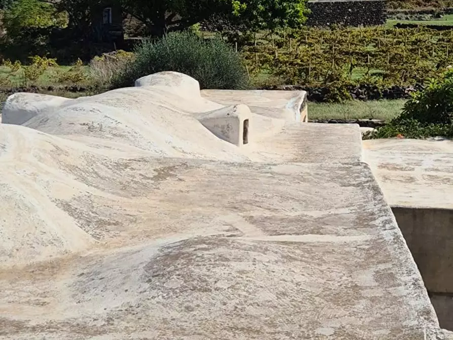 Immagine 15 di Villa in vendita  in Via Lago snc a Pantelleria