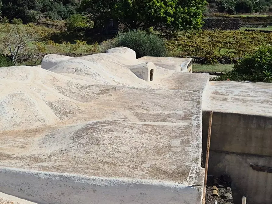 Immagine 14 di Villa in vendita  in Via Lago snc a Pantelleria