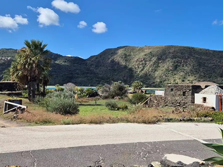 Immagine 3 di Villa in vendita  in Via Lago snc a Pantelleria